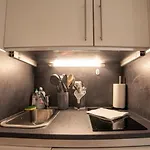 Cocoon Center - Rue D'antibes - 200m Plage- Clim - Wifi - Unique * كان