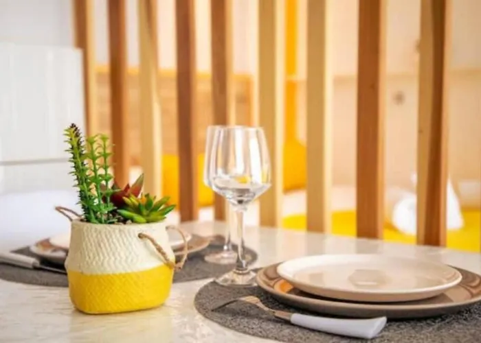 아파트 Cocoon Center - Rue D'antibes - 200m Plage- Clim - Wifi - Unique 칸느