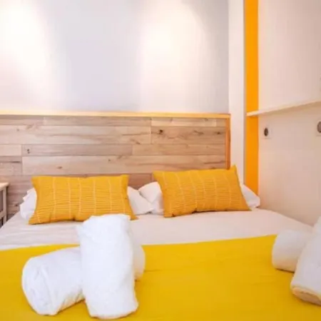 公寓 Cocoon Center - Rue D'antibes - 200m Plage- Clim - Wifi - Unique 戛纳